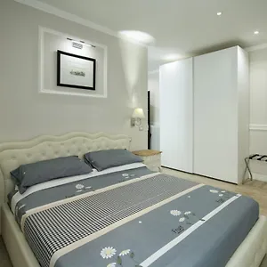  Apartment Mamo - Leoni Di Italy