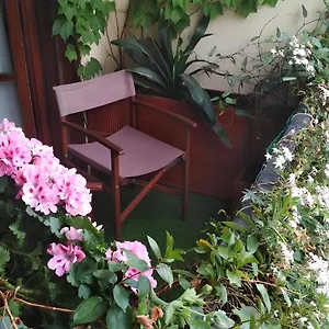  Apartment La Casa Dei Fiori Italy
